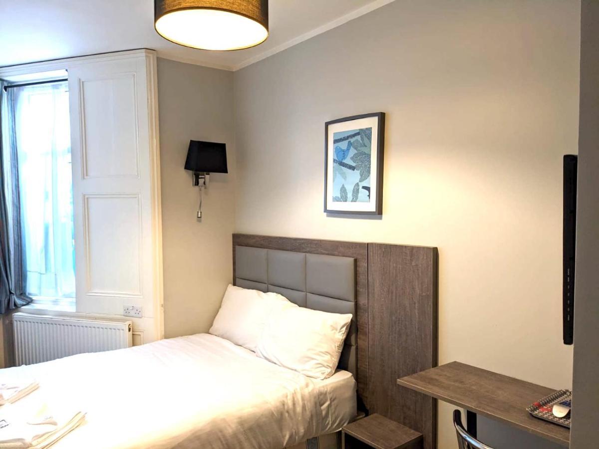 Comfotel Blu Bed & Breakfast Londra